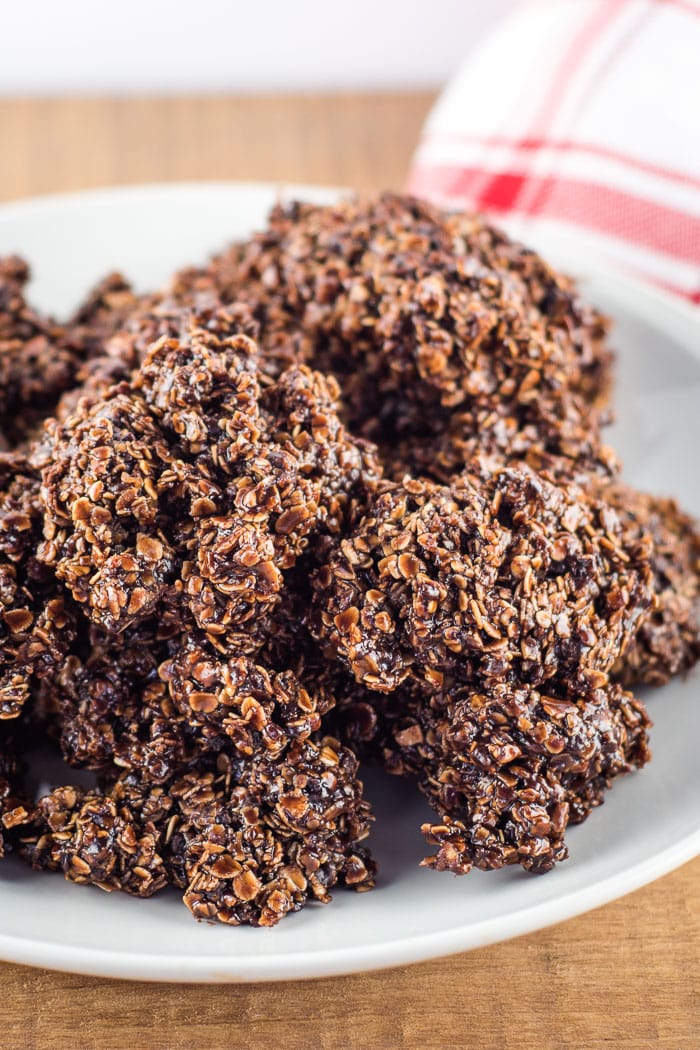 Easy No Bake Chocolate And Peanut Butter Preacher Cookies