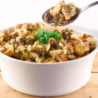 Homemade Sausage And Herb Thanksgiving Stuffing