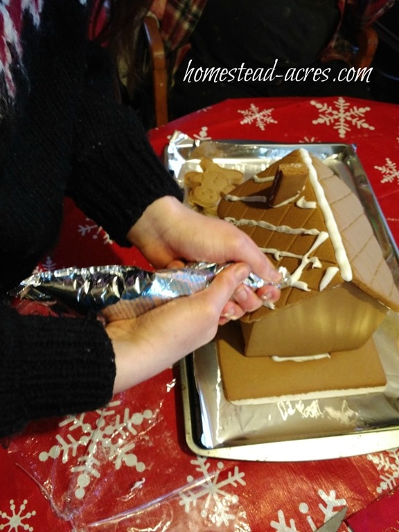 Decorating a Gingerbread House