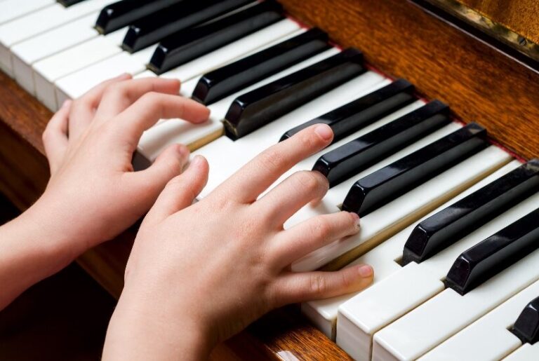 Learn To Play Piano For Free – Hoffman Academy Review
