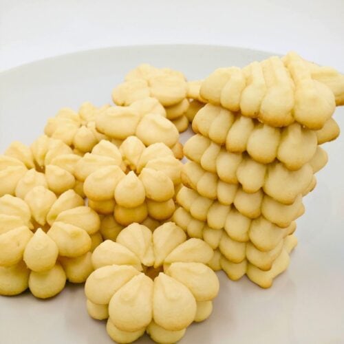 Christmas butter cookie recipes | www.homestead-acres.com