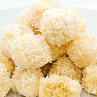 No bake snowball cookies with coconut | www.homestead-acres.com