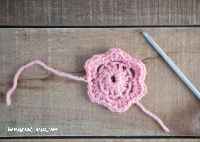 Finished crochet flower.