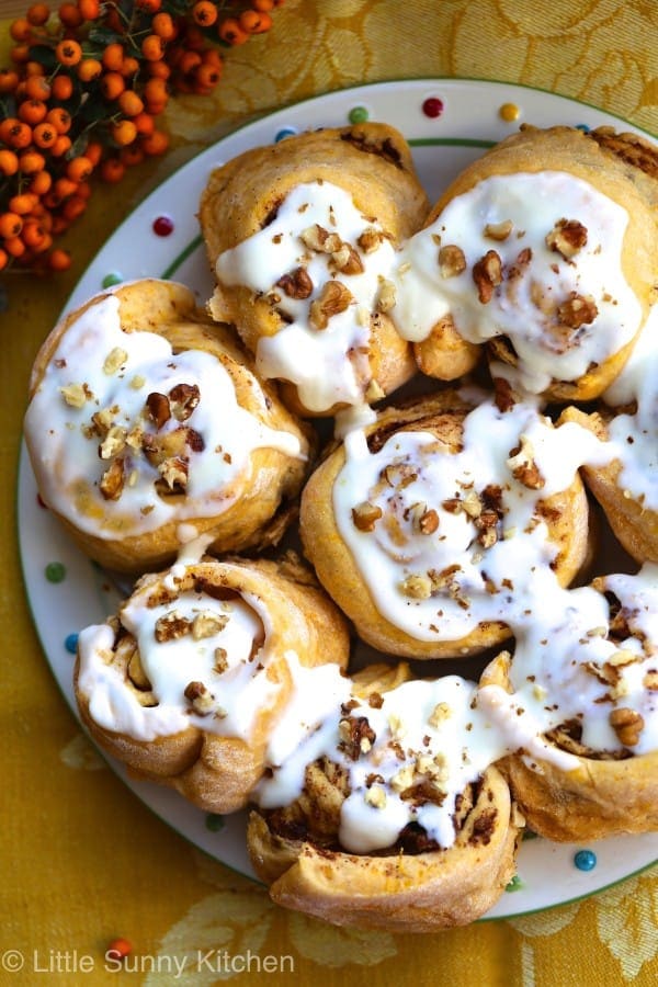 Cinnamon Rolls Pumpkin