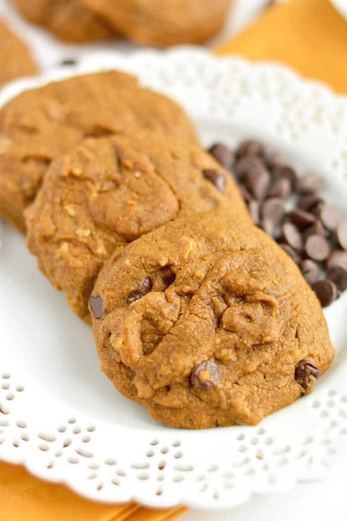 Pumpkin Chocolate Chip Oatmeal Cookies