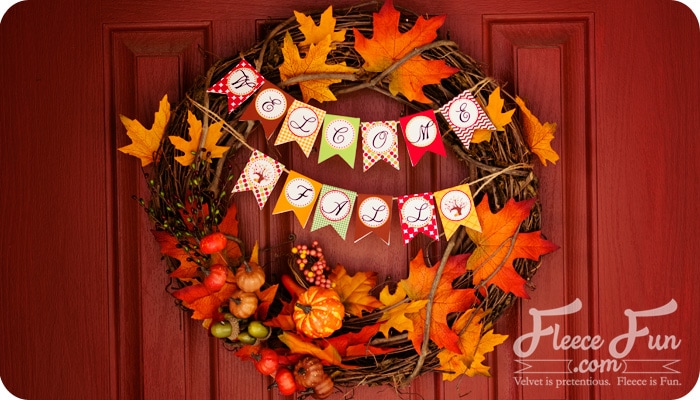 Fall wreath with printable banners.