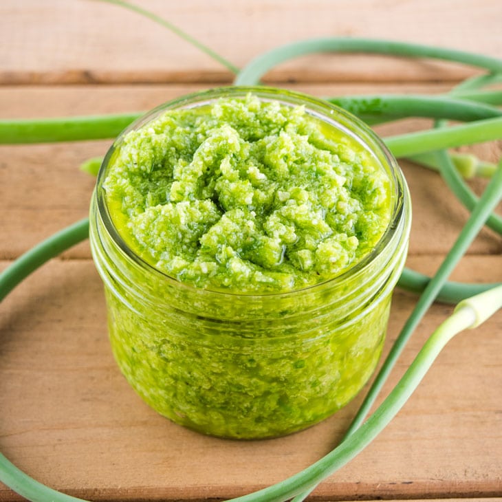 garlic scape pesto recipe