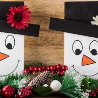 DIY Snowman Faces Tabletop