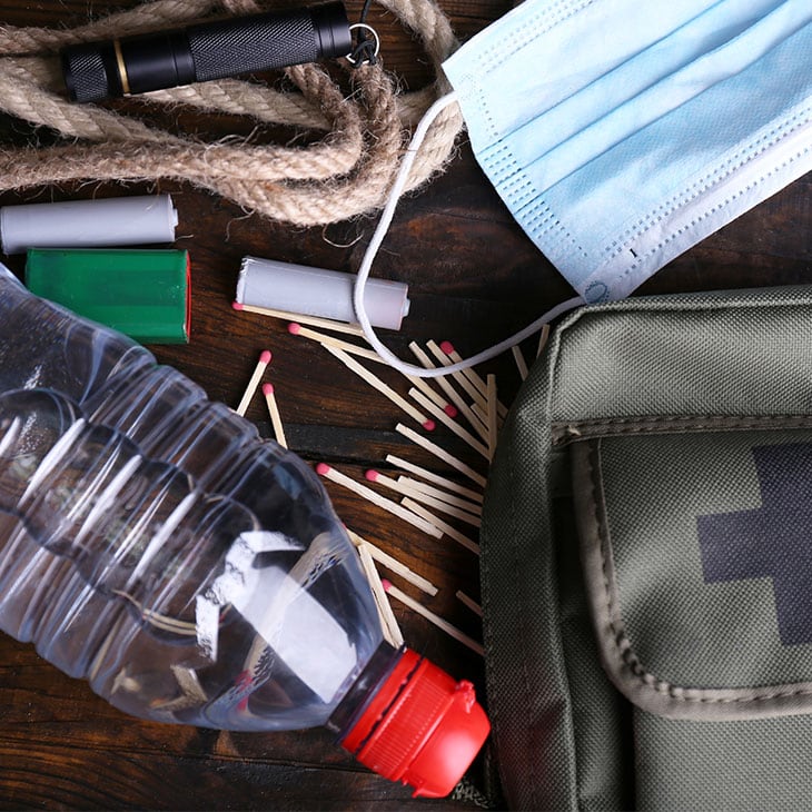 How To Make A Emergency With Kit Checklist