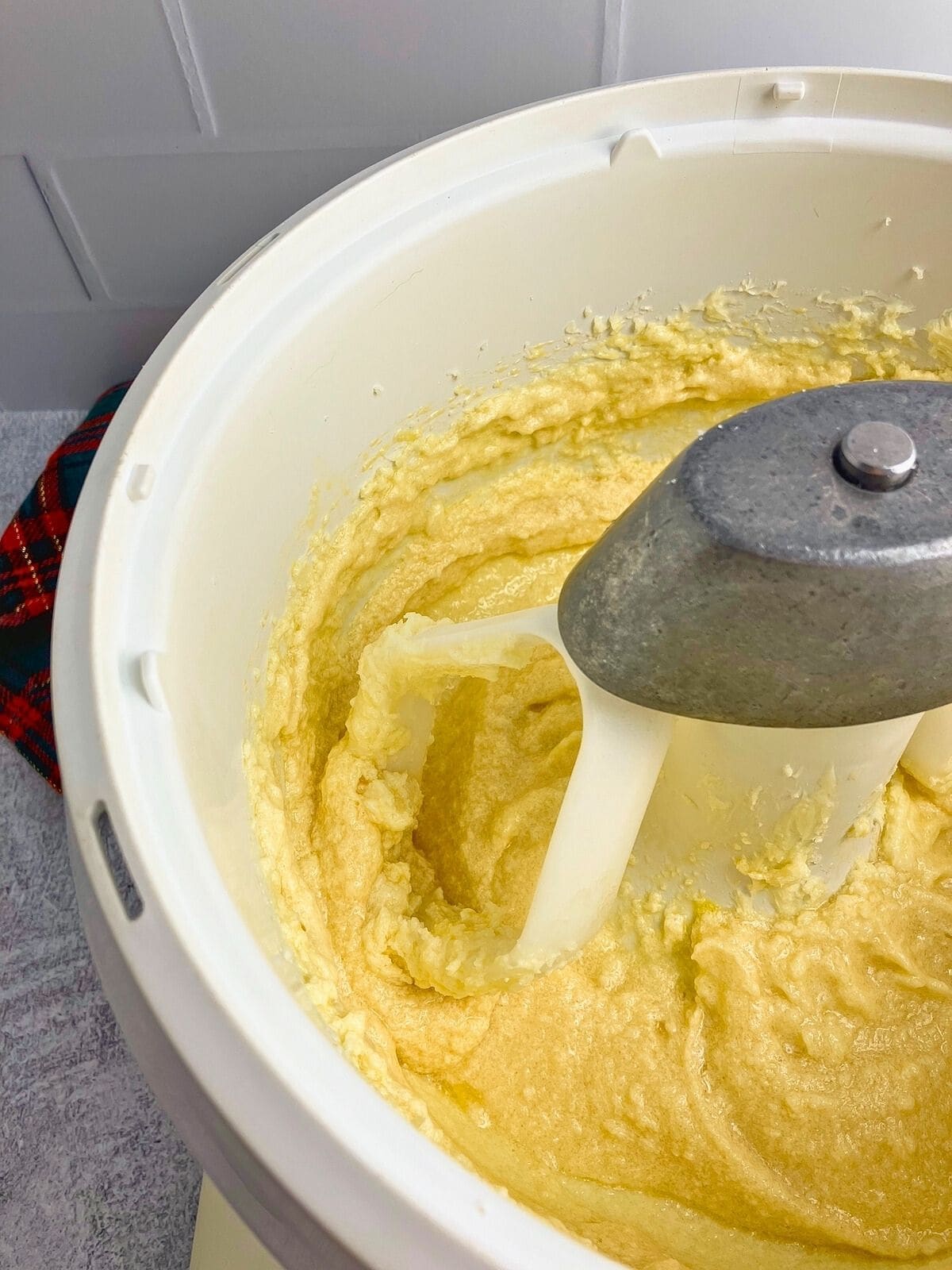 The wet ingredients are mixed together.
