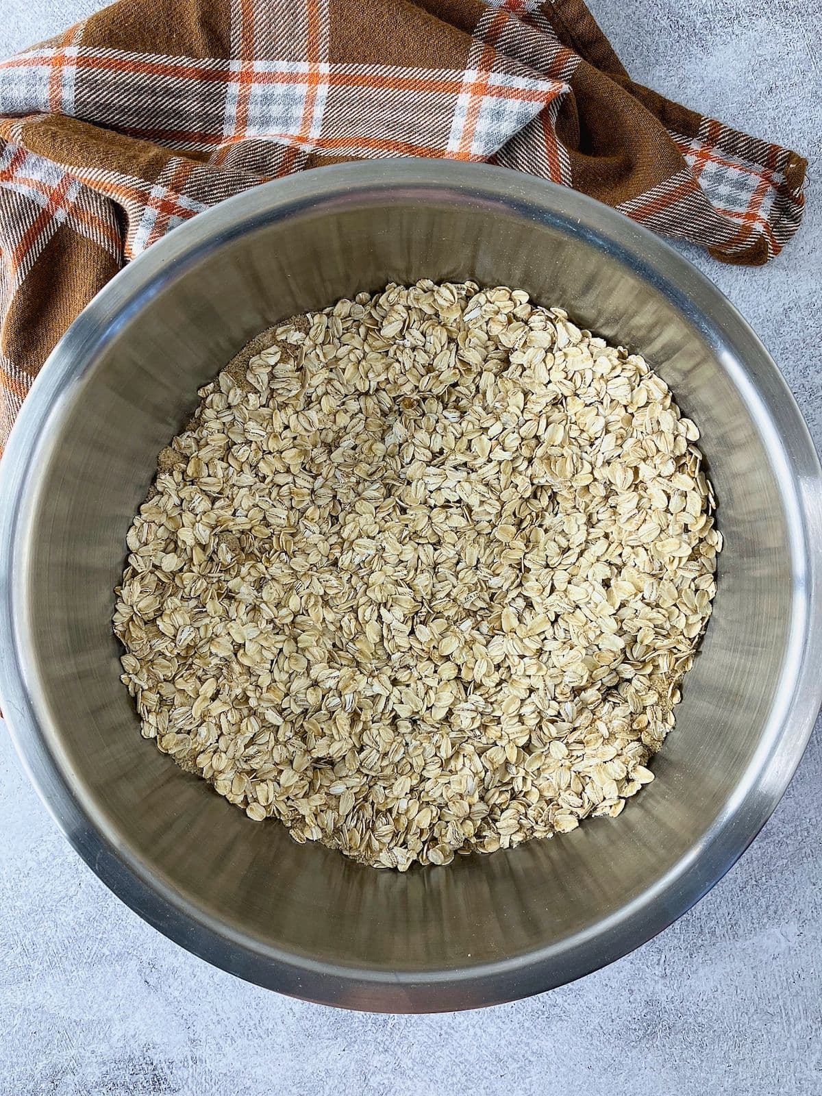 The dry ingredients were mixed together.