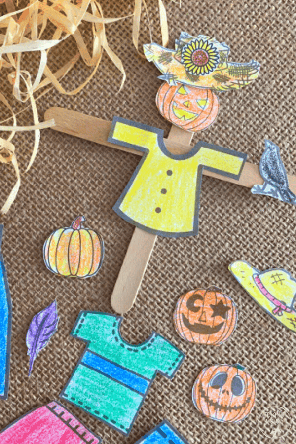 Scarecrow puppet made with popsicle sticks.